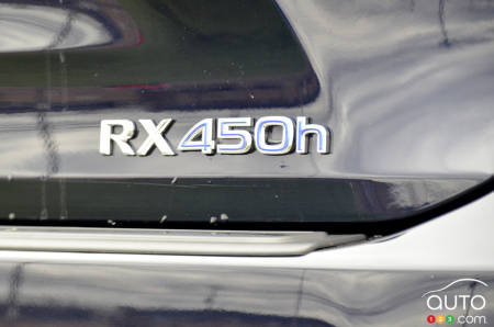 Lexus RX 450h 2021, écusson